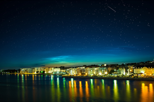 “武信好声音”登台打擂 两人直通武汉大学生音乐扶持计划决赛