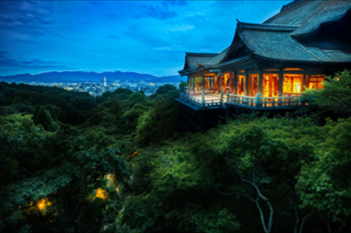 无人机演绎，向祖国深情告白