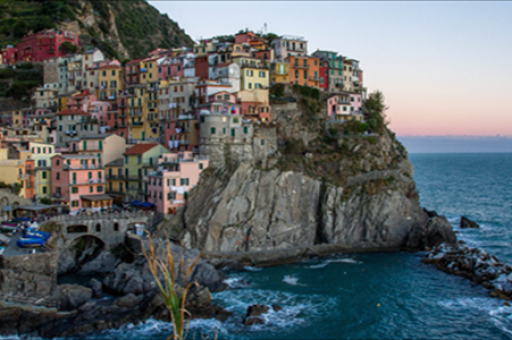 黄鹤楼一天迎客超5万人，国庆长假第三天，武汉文旅 “火力全开”