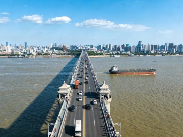 小米内部通报：王腾因泄密被辞退